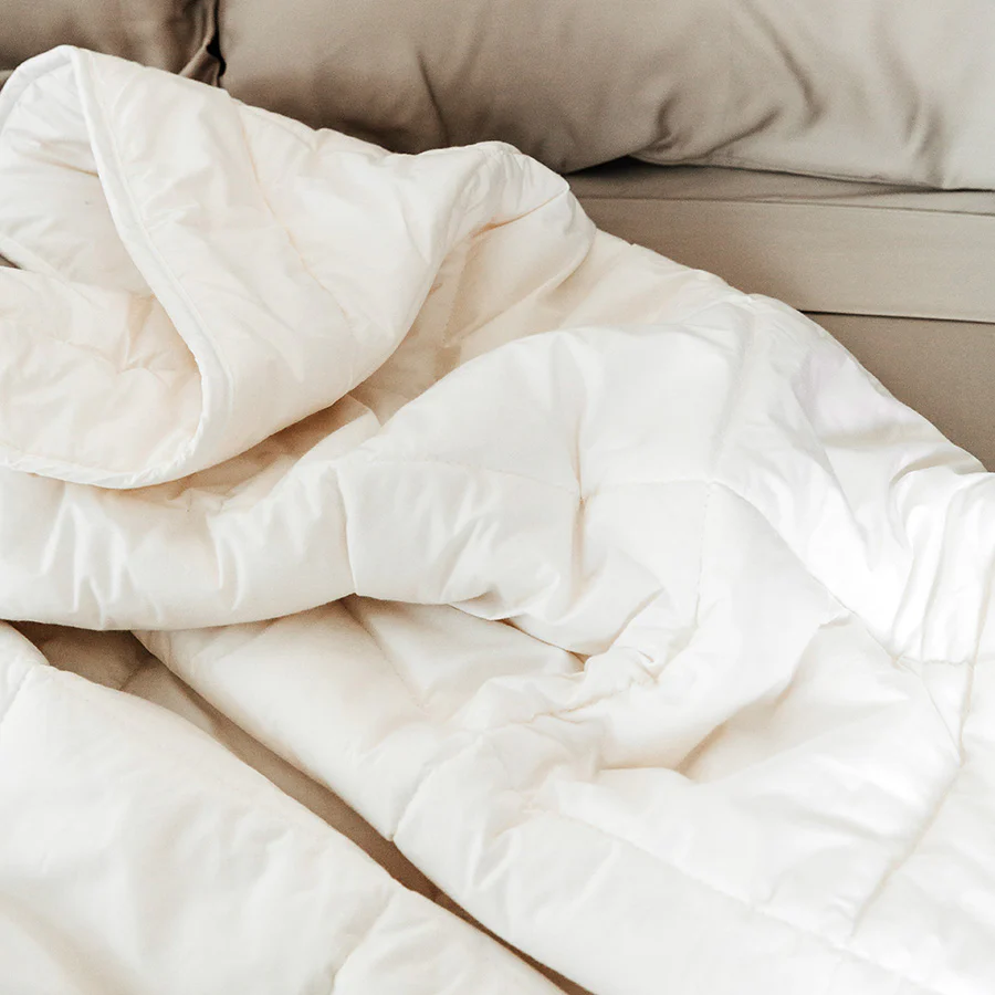 Natural Wool Quilt with Cotton Japara Cover - Image 5